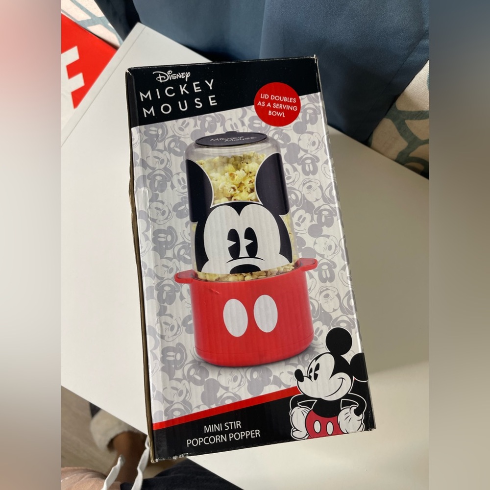 Mickey Mouse Mini popcorn popper